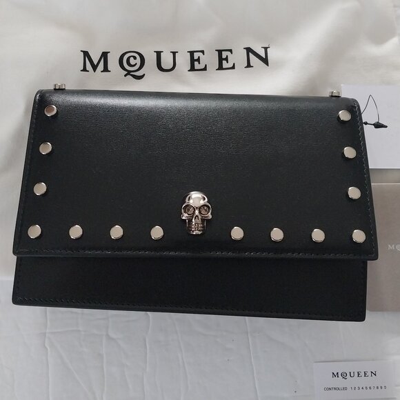 Alexander McQueen Skull Leather Chain Crossbody Black - Picture 10 of 10